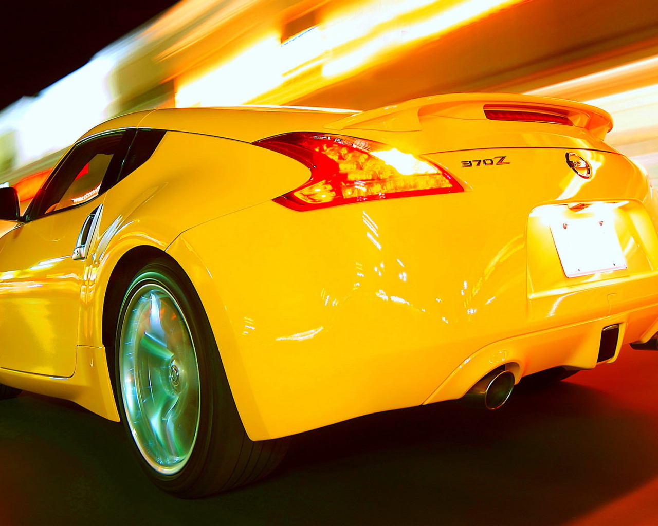 Спортивное купе Ниссан 370Z