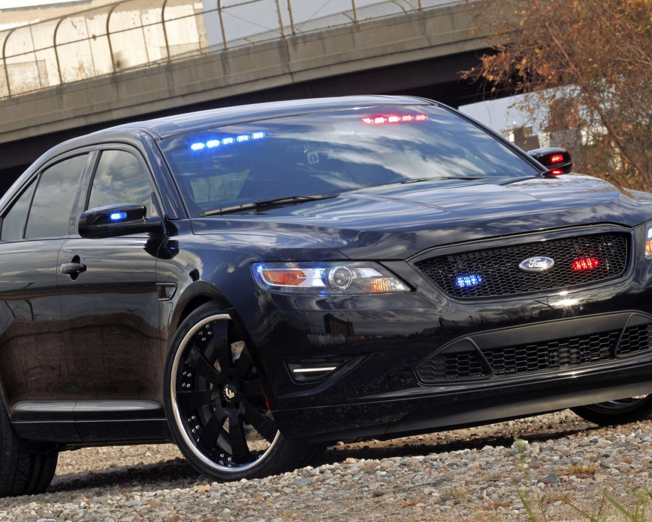 Концепт полицейского перехватчика от Форд