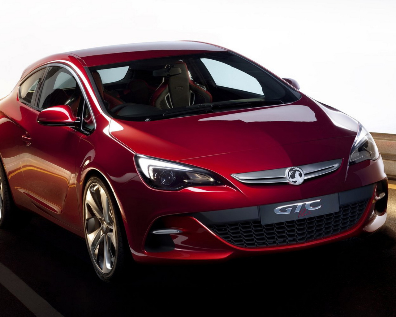 Vauxhall-GTC Paris