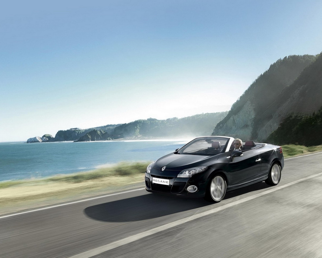 Renault-Megane Coupe-Cabriolet 2011