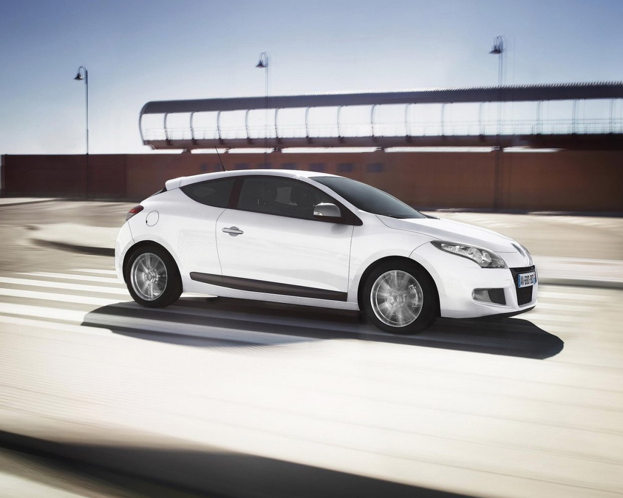 Renault-Megane Coupe GT Line