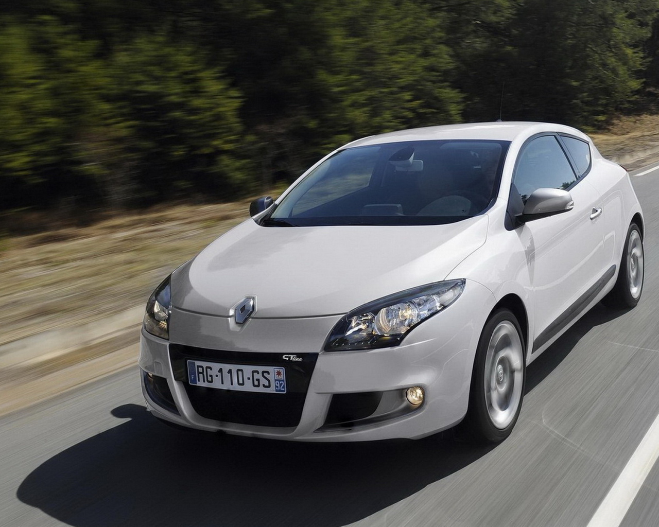 Обновленный Рено Меган Купе