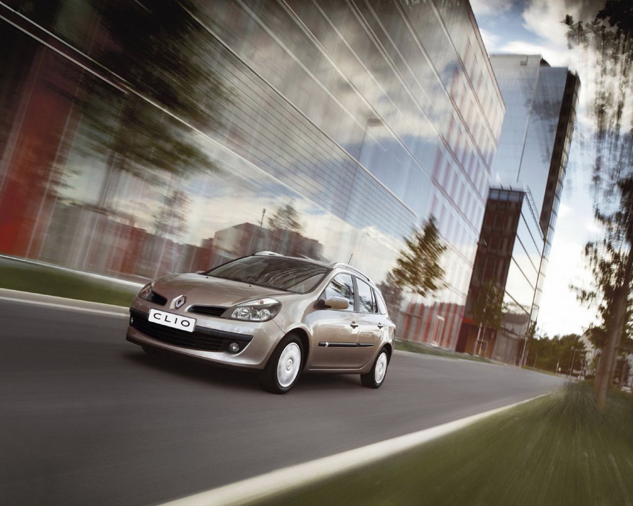 Рено Клио Эстейт