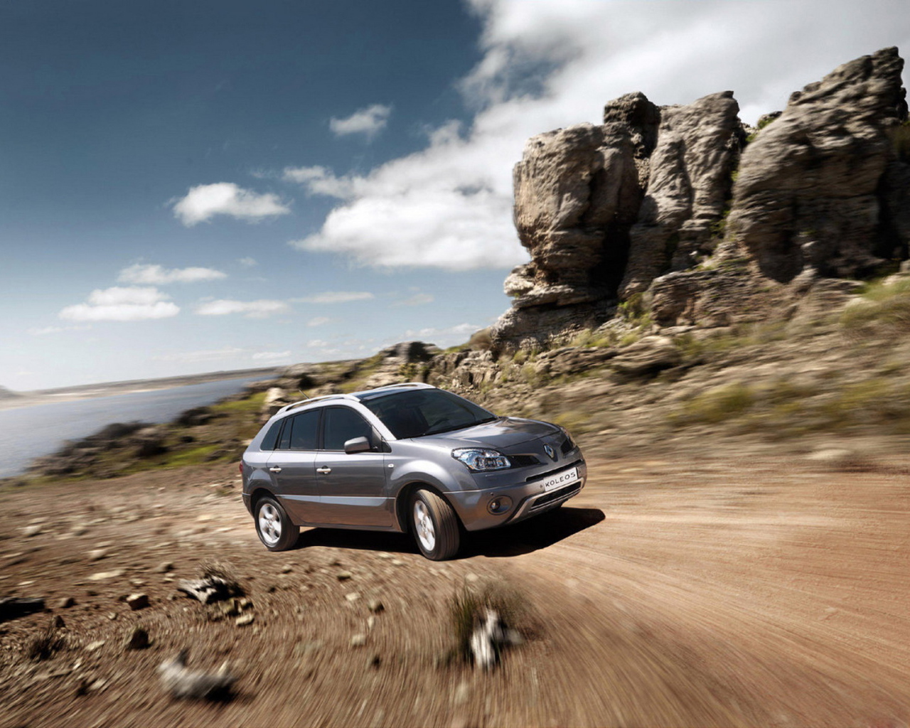 Рено Колеос
