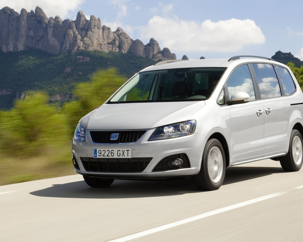 Сиат Альхамбра