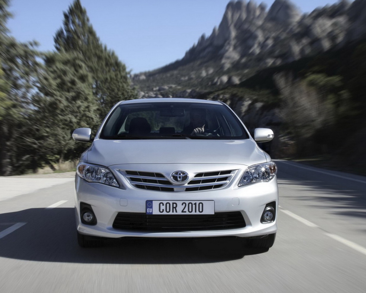Обновленная Тойота Королла