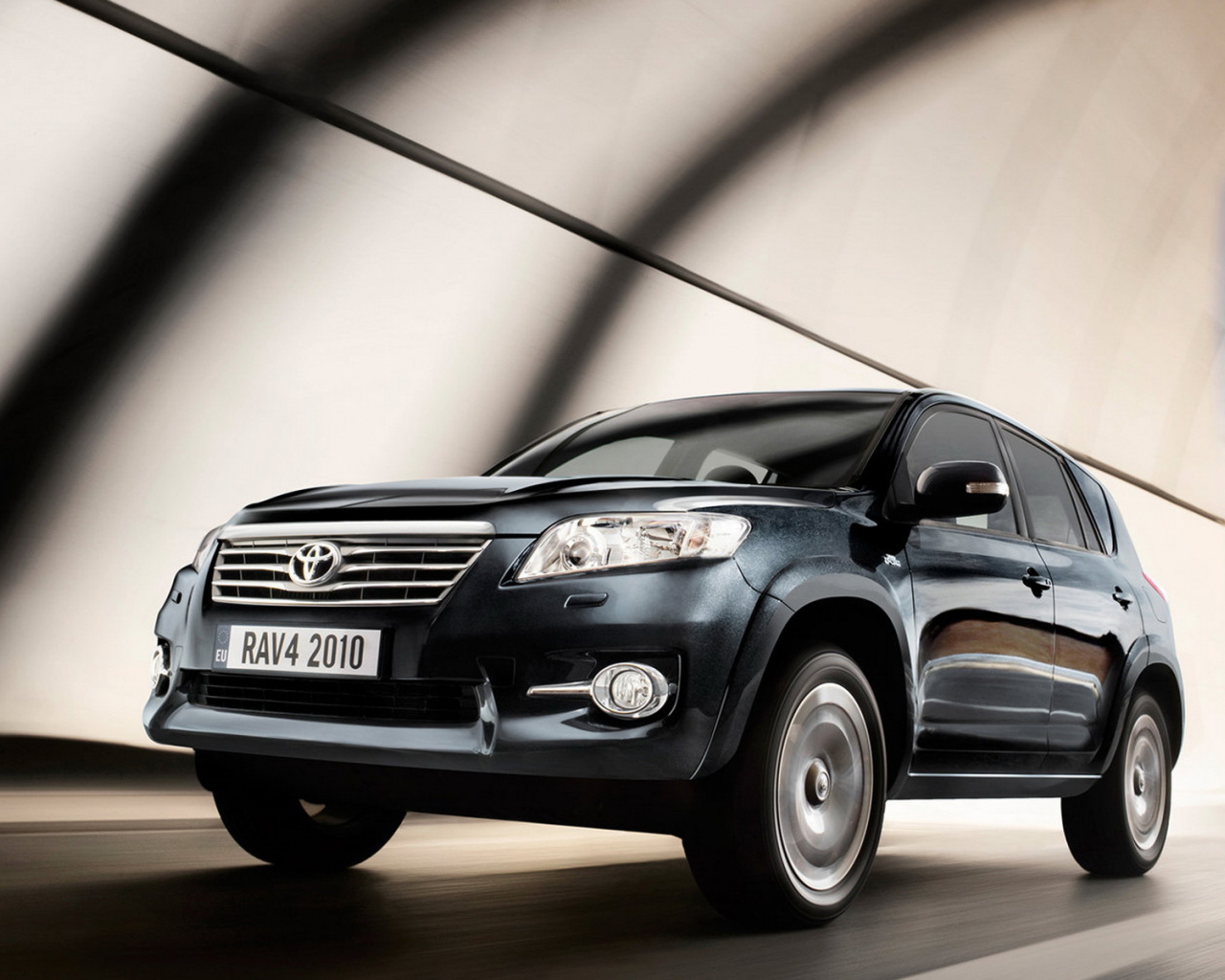 Toyota RAV4 управляй мечтой