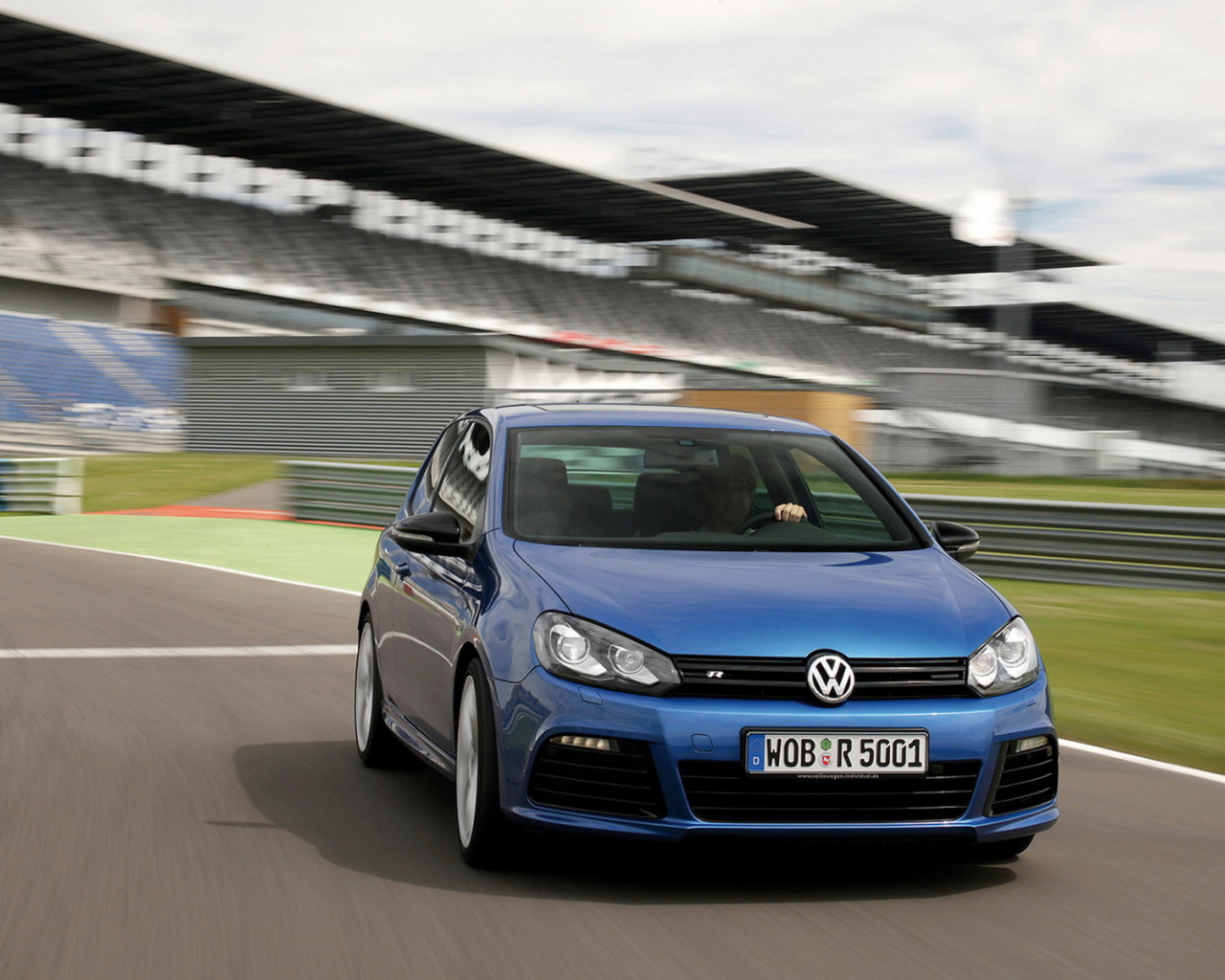 Волксваген Гольф 2010