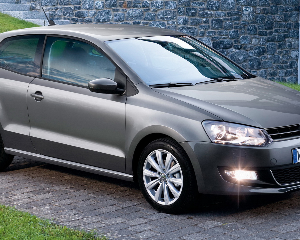 New Volkswagen Polo