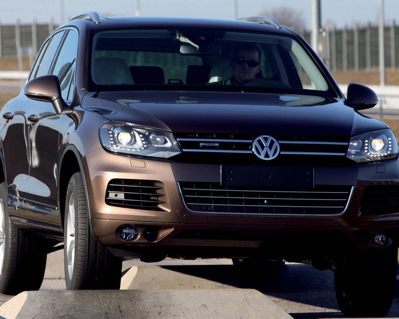 Волксваген Туарег Гибрид