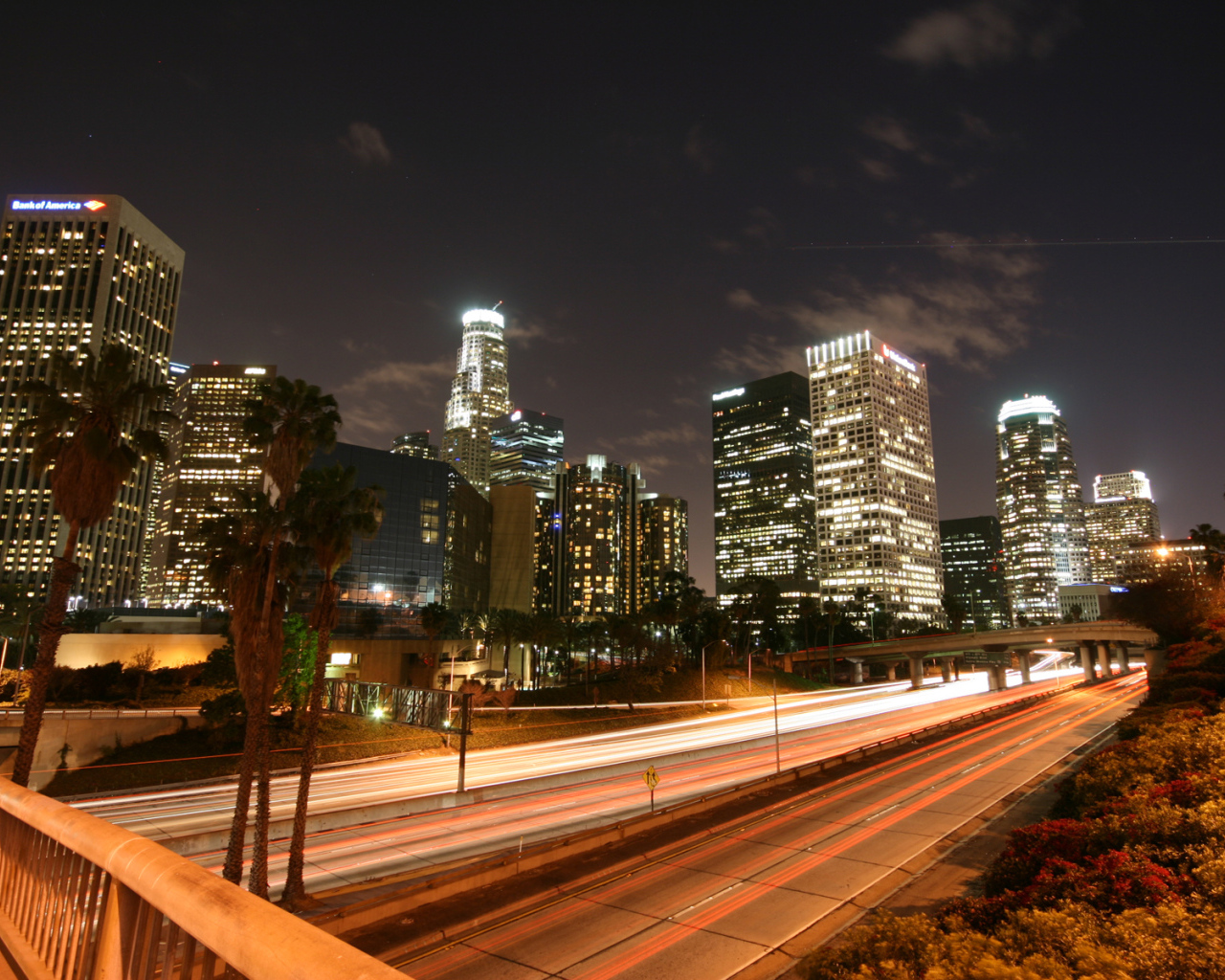 Ночной мегаполис