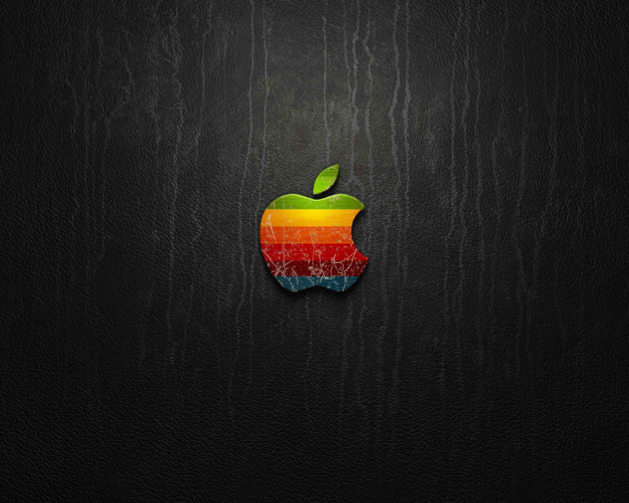 Логотип Apple на коже