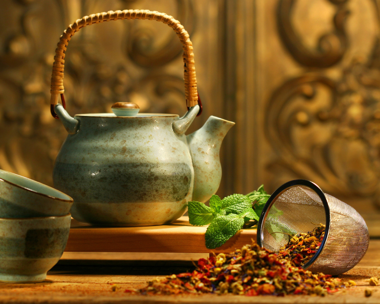 Фруктовый чай с мятой