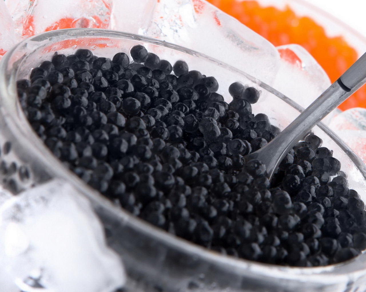 Баночка черной икры