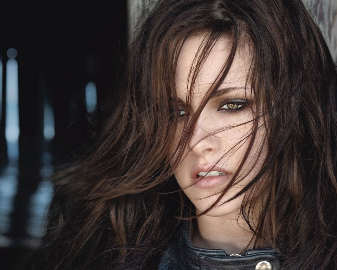 Девушка байкер