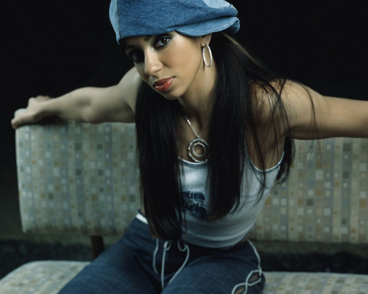 Миа Харрисон