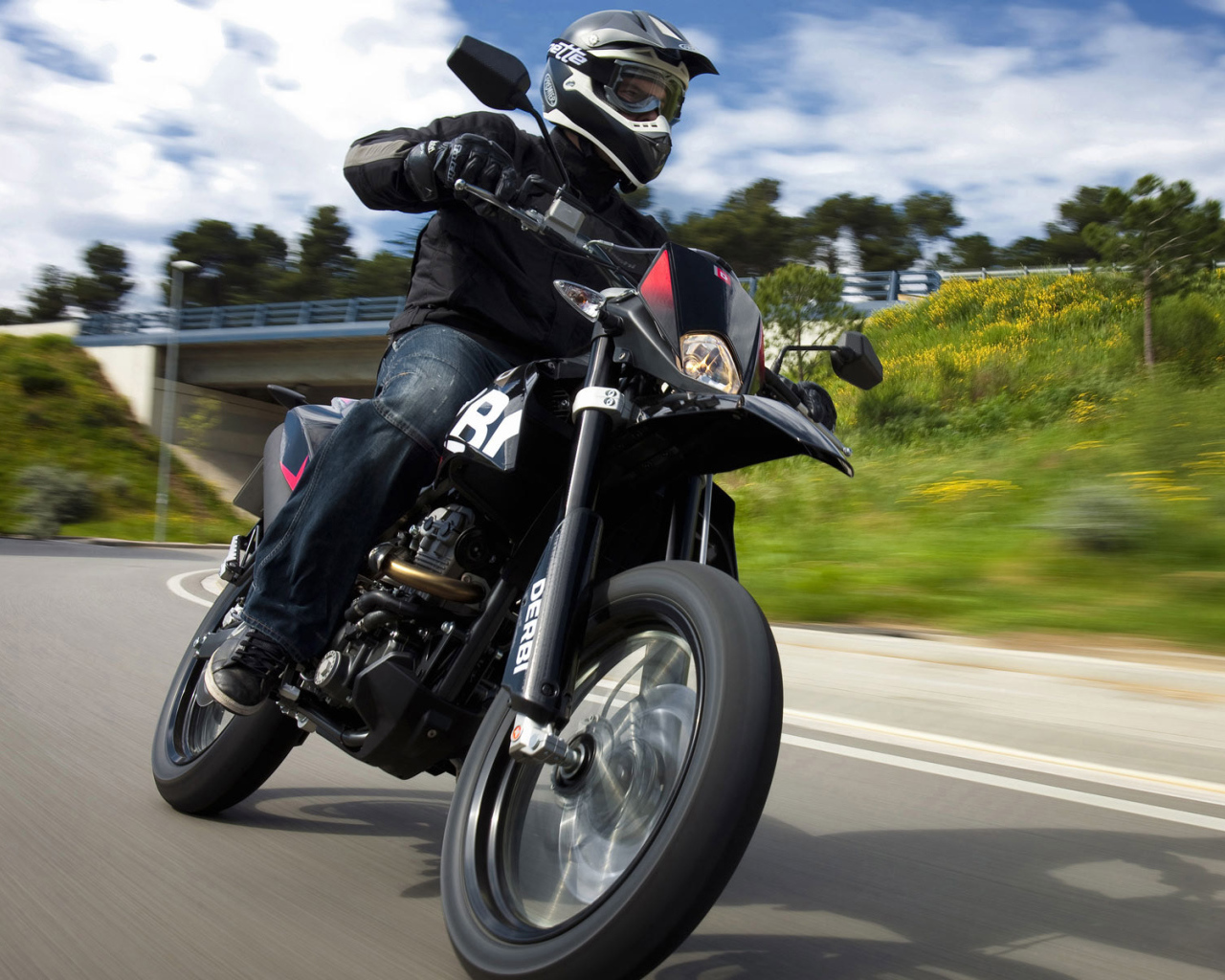 Дерби Сендра