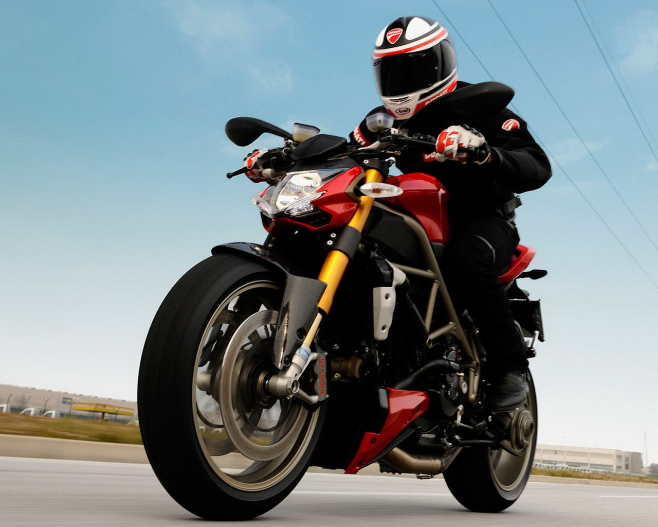 Ducati Streetfigtherx