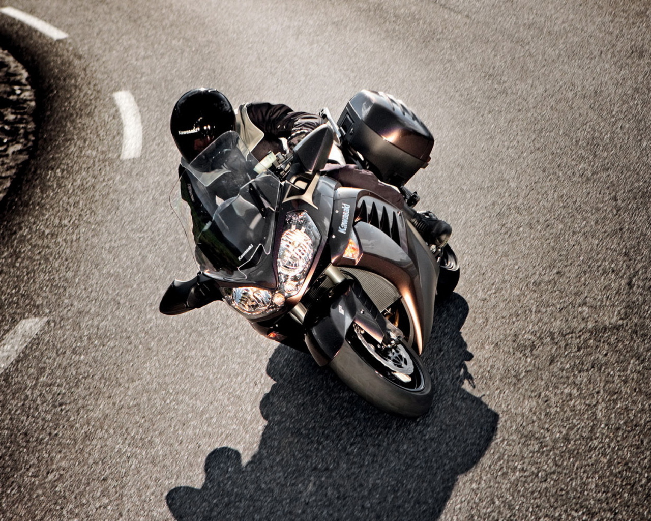 Кавасаки 1400GTR