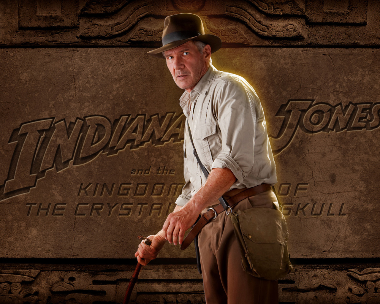 Археолог Индиана Джонс
