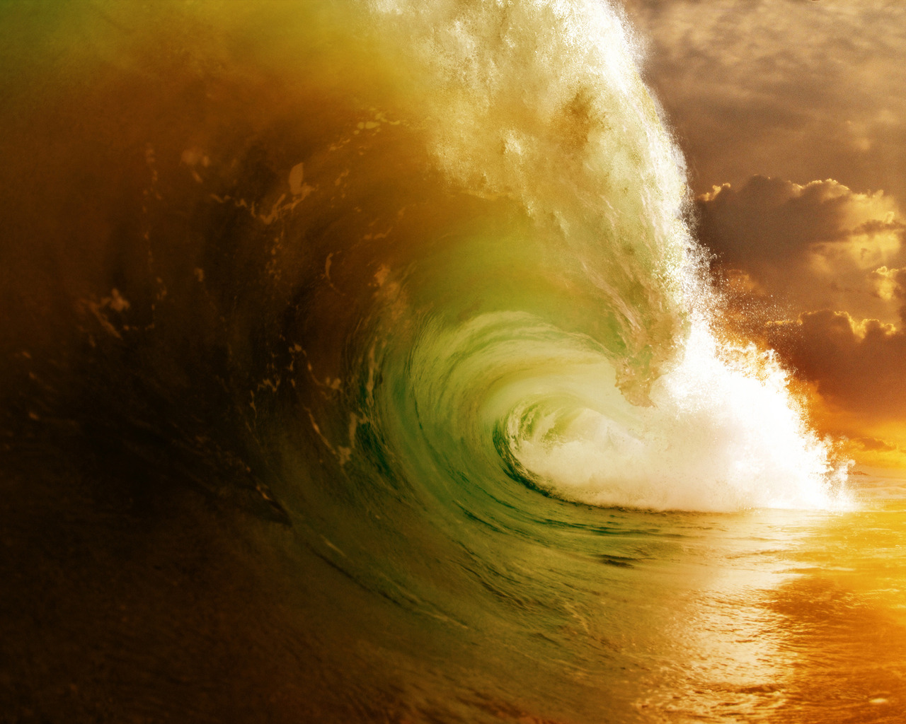 Отличные волны для серфинга