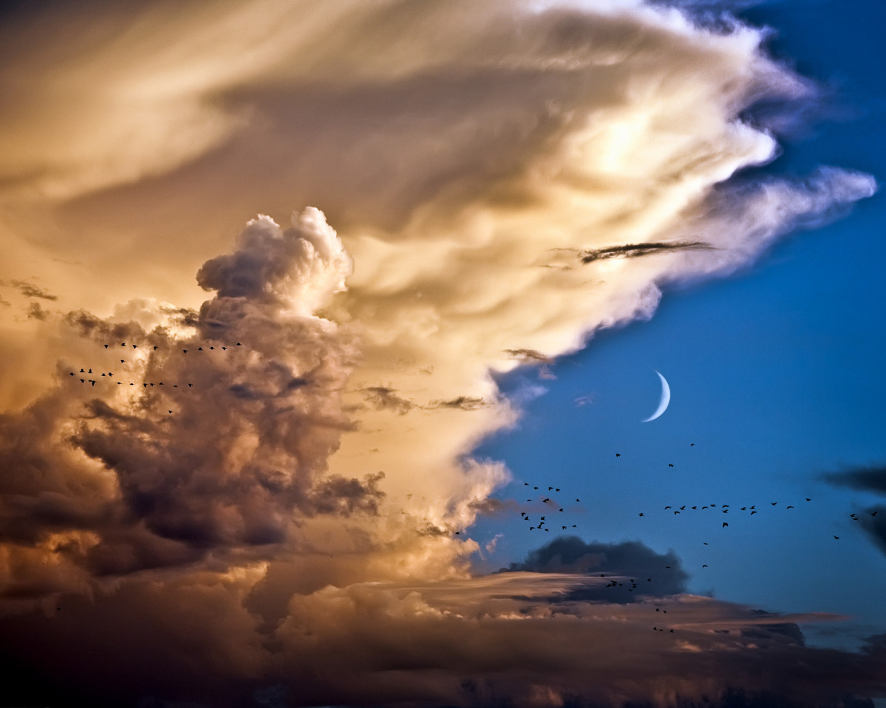 Луна и Венера над Испанией