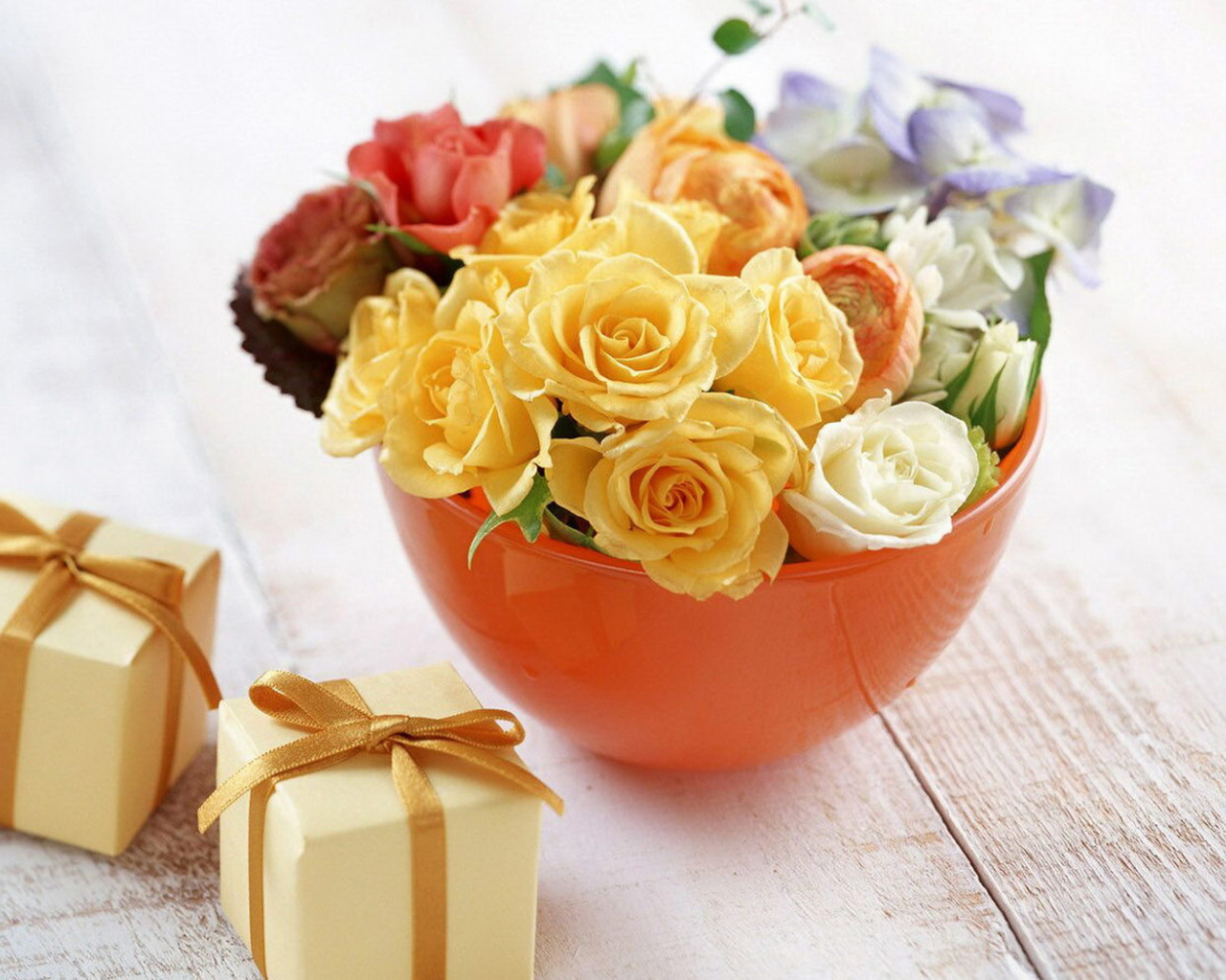 Чаша цветов