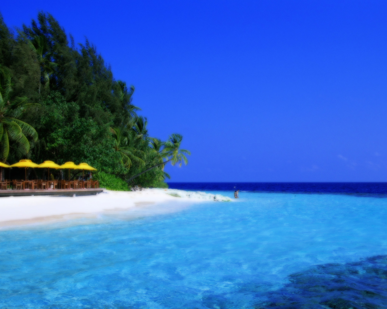 Пляж на острове