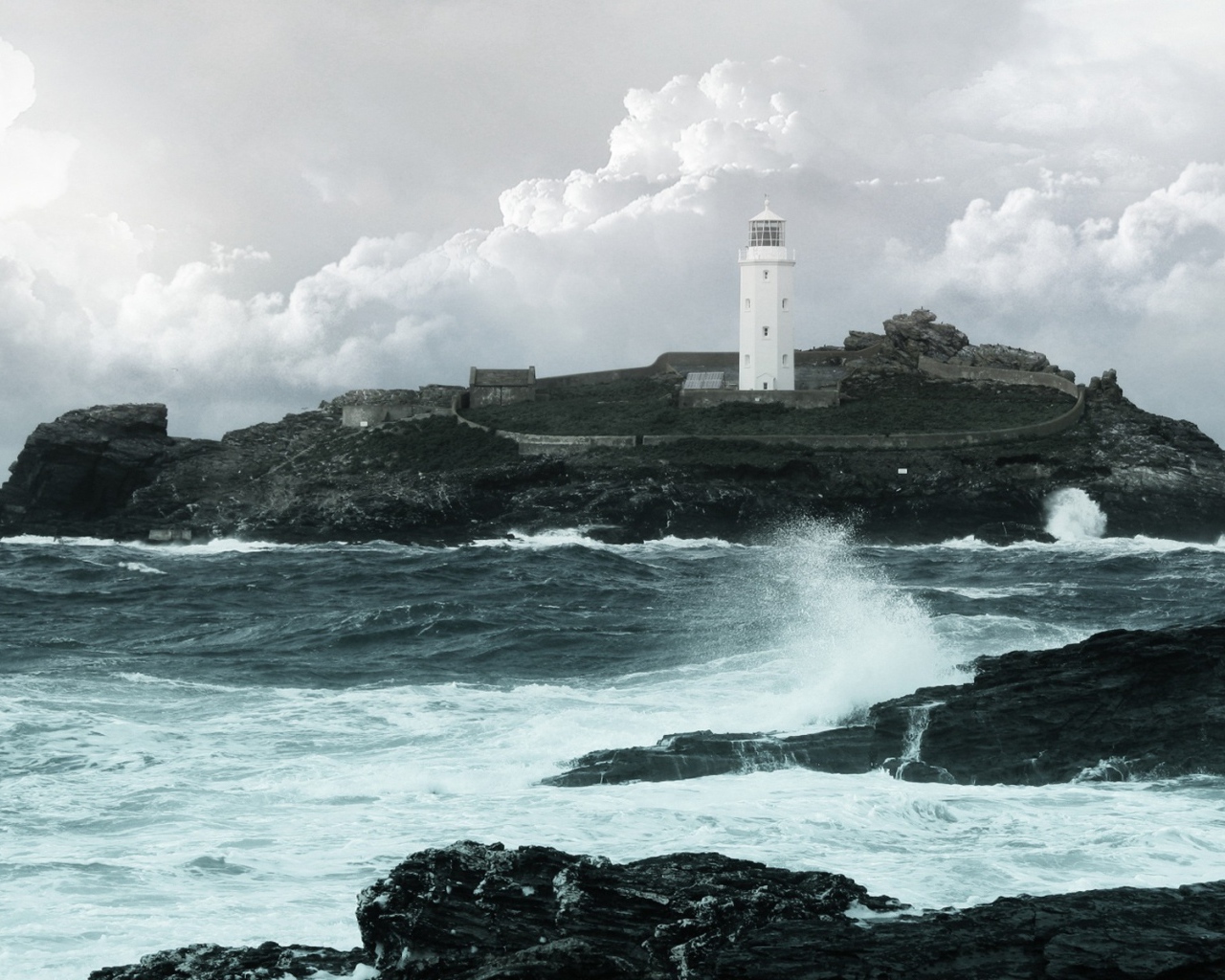 Маяк на острове