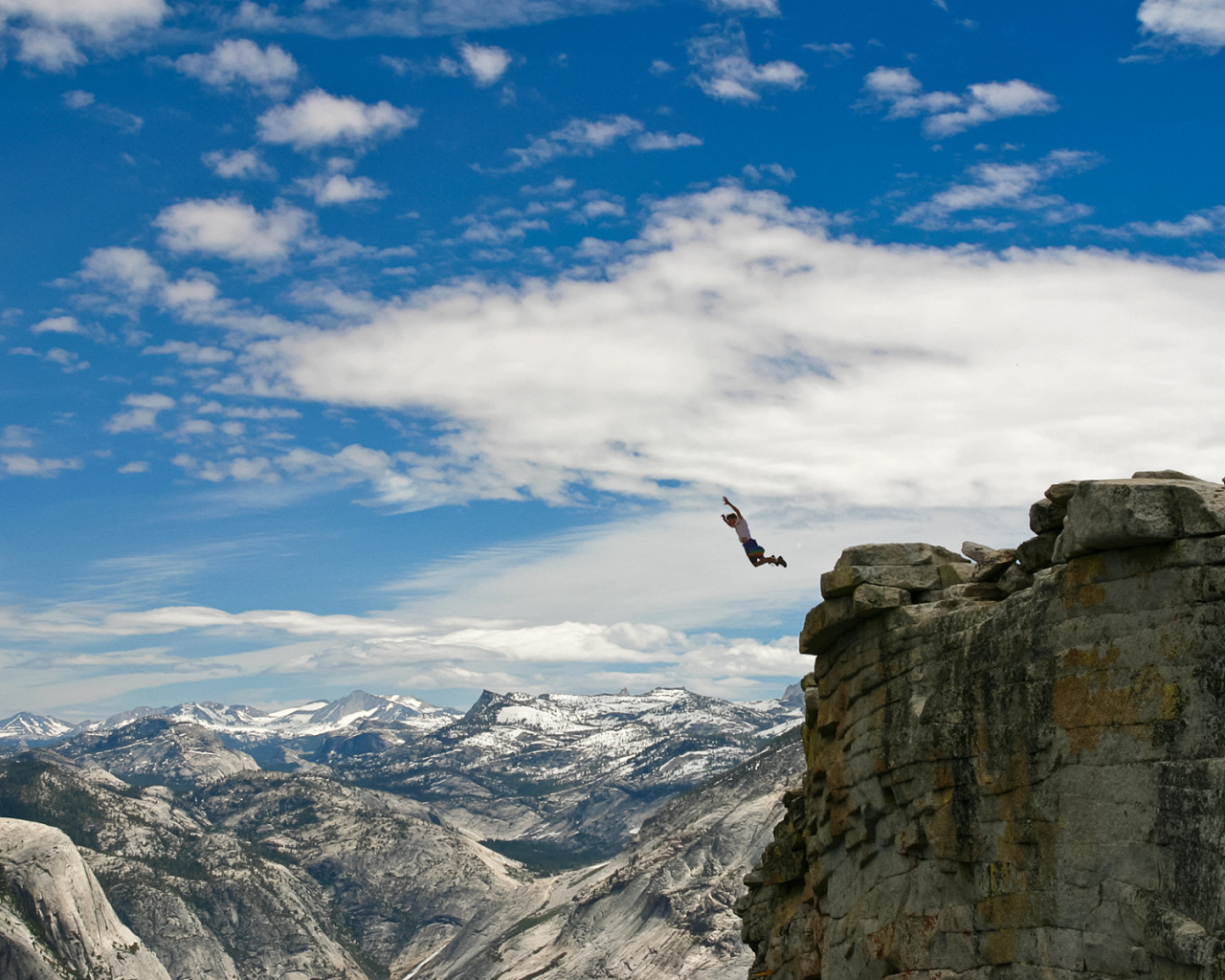 Высоко в горах