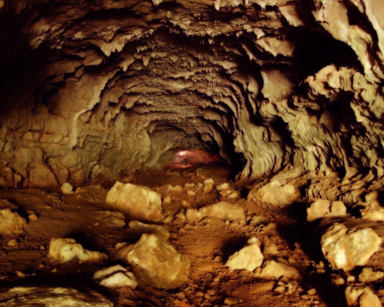 Подземная пещера