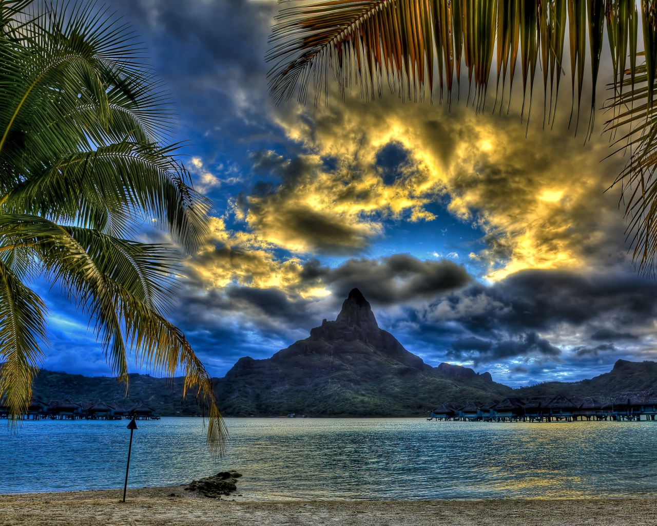 Пляж на закате