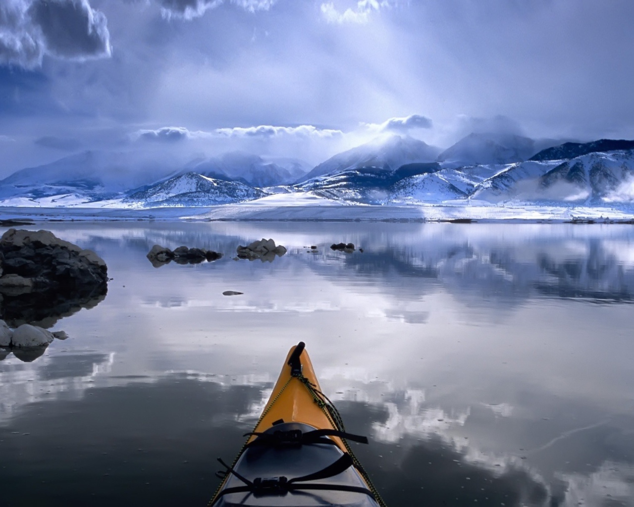 Прогулка по горному озеру