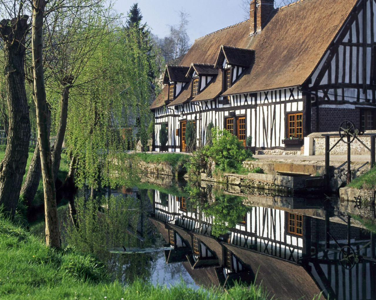 Дома в Нормандии Франция