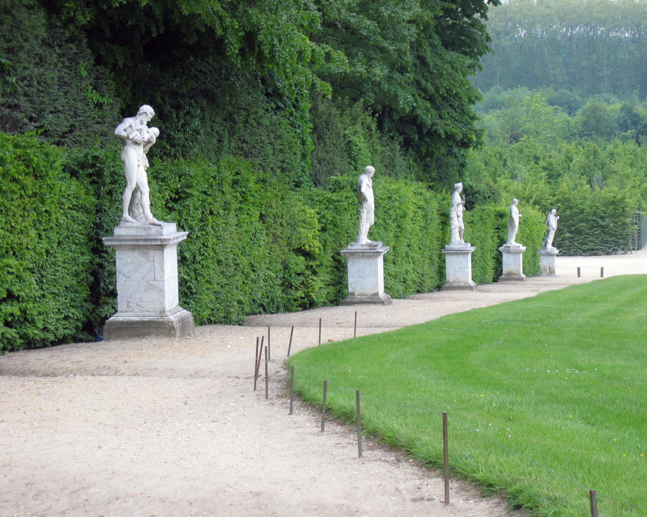 Скульптуры Версаль