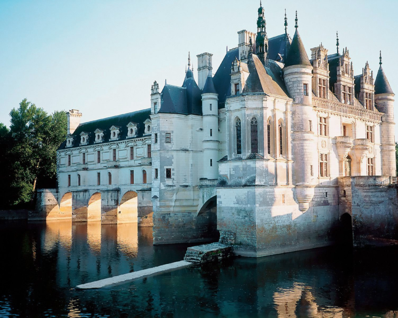 Белый замок