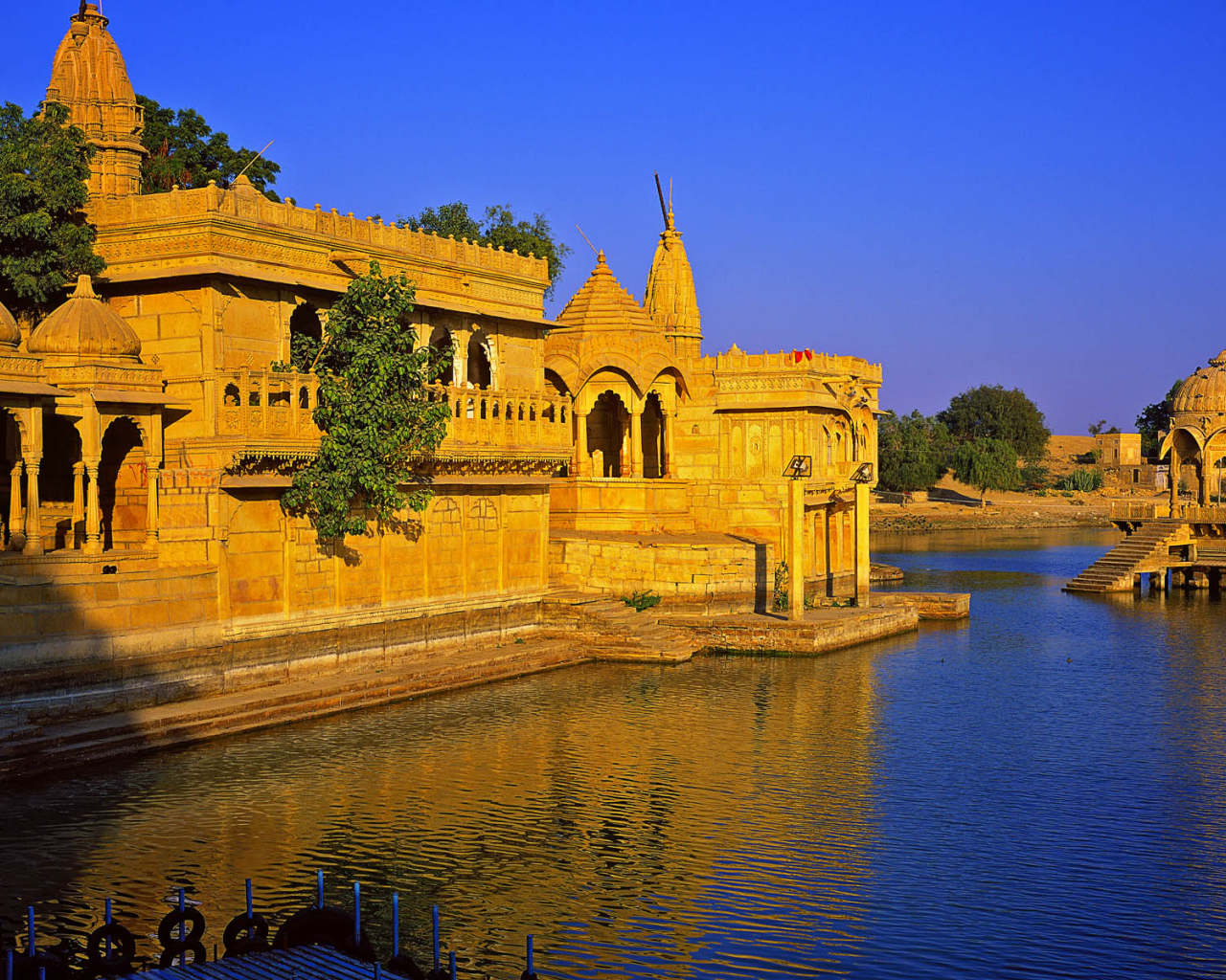 Путешествие в Индию