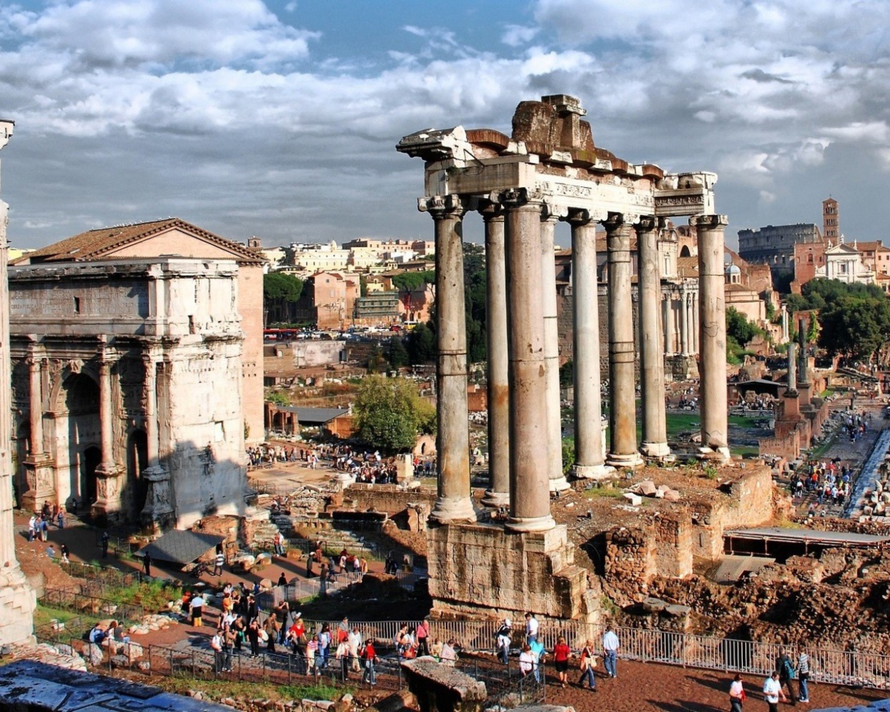 Развалины старого Рима