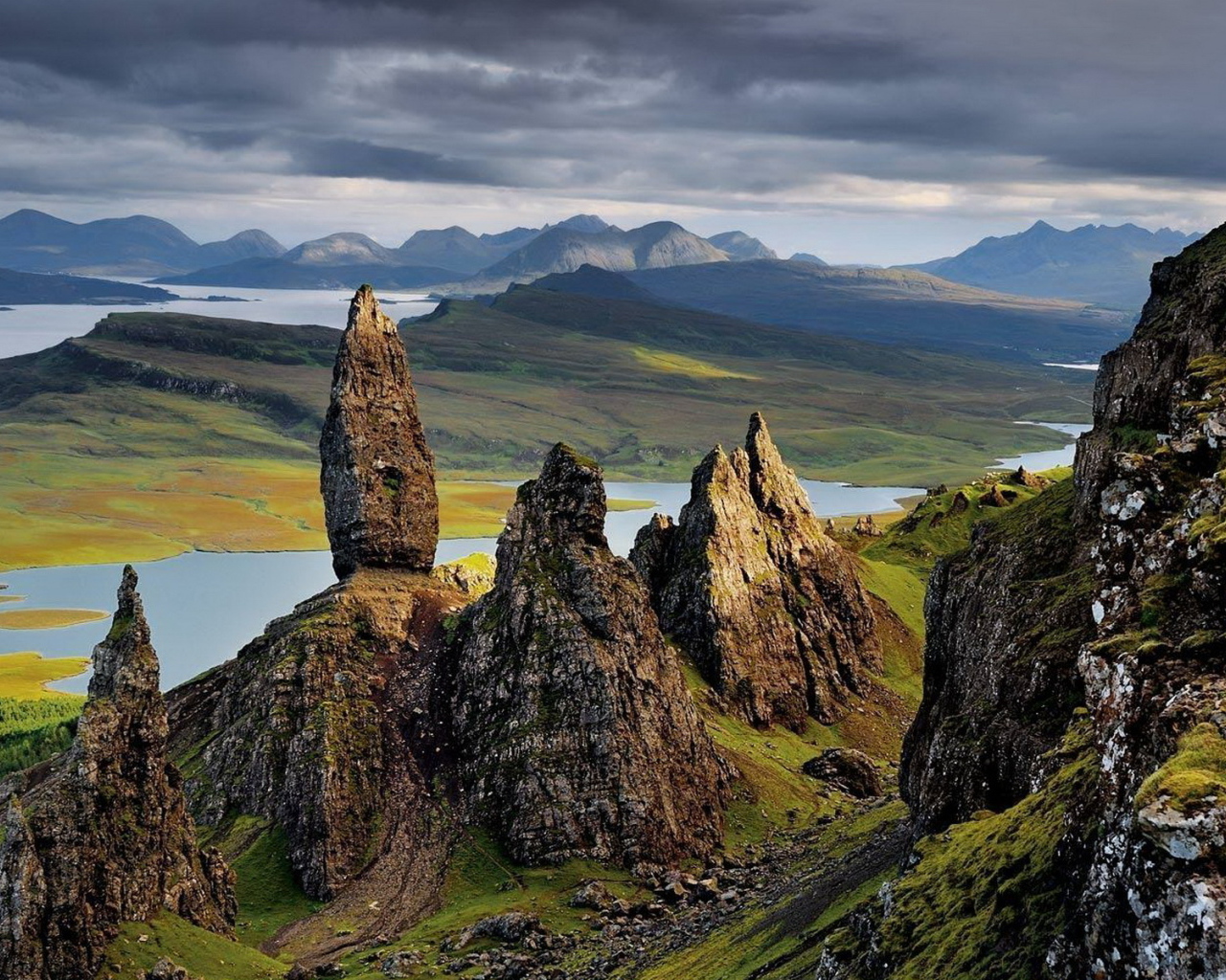 Горы на Гебридском острове