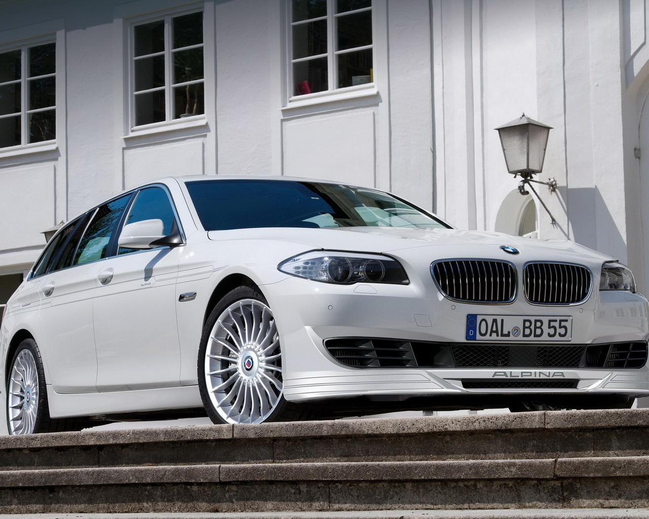 Alpina-BMW B5 Bi-Turbo