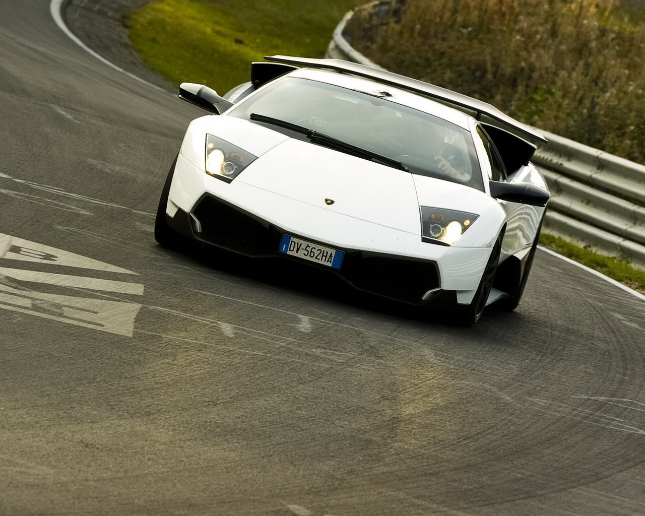 Lamborghini Murcielago LP 670