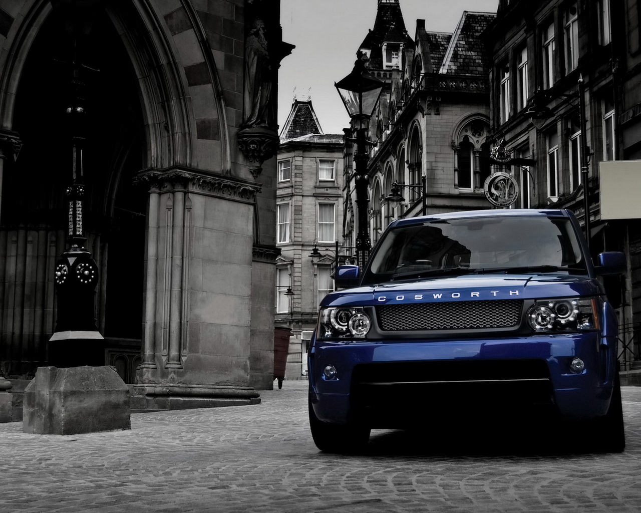 Range-Rover-RS300