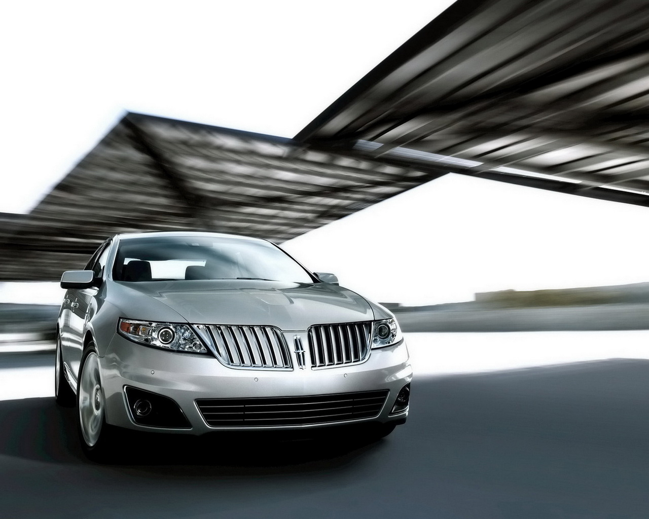 2011 Lincoln-MKS