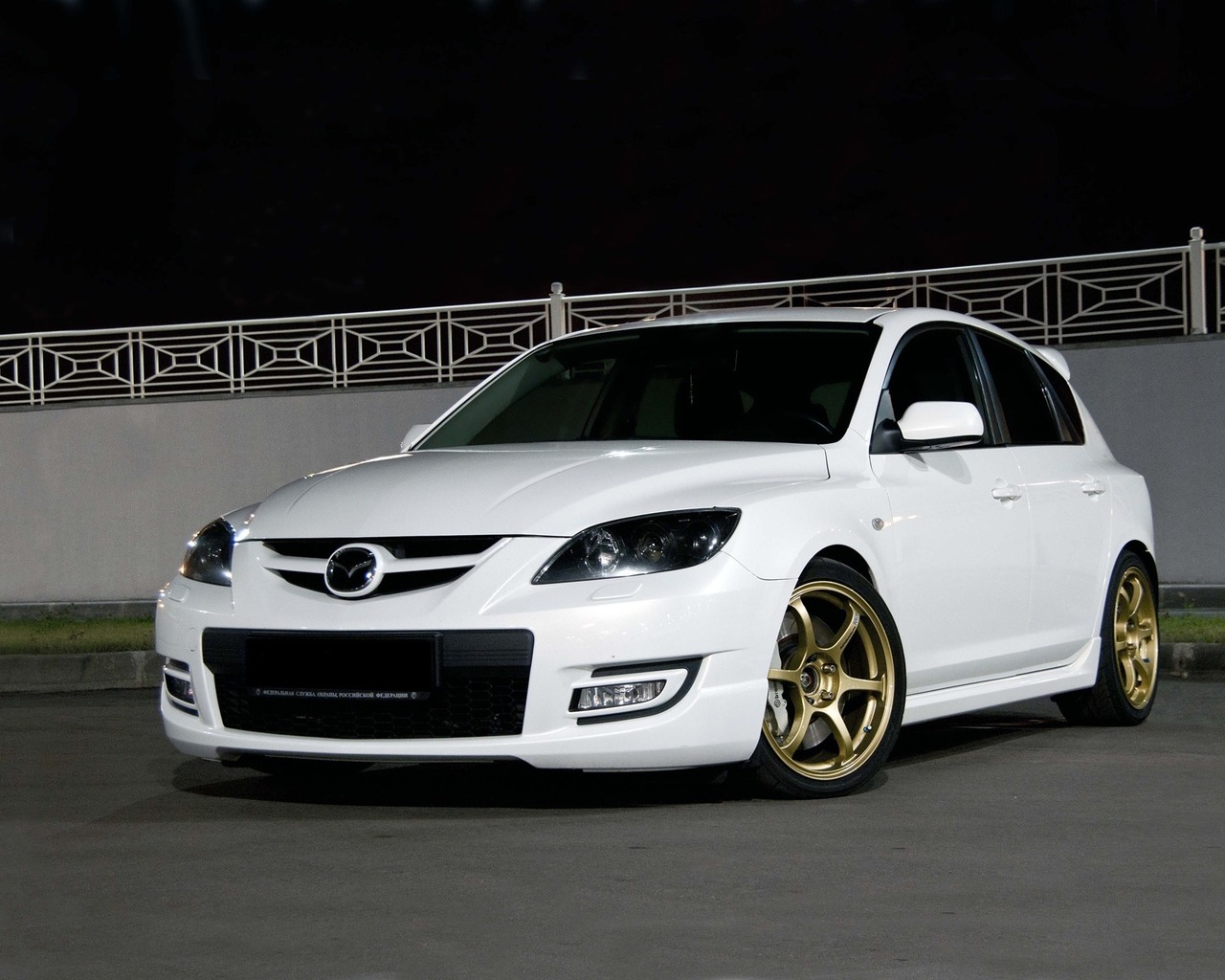 Mazda 3 MPS, белая