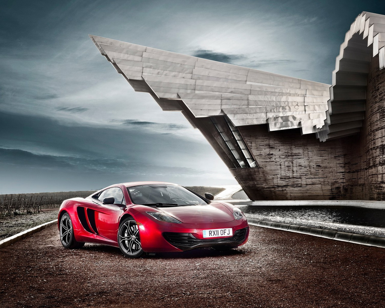 McLaren-MP4-12C