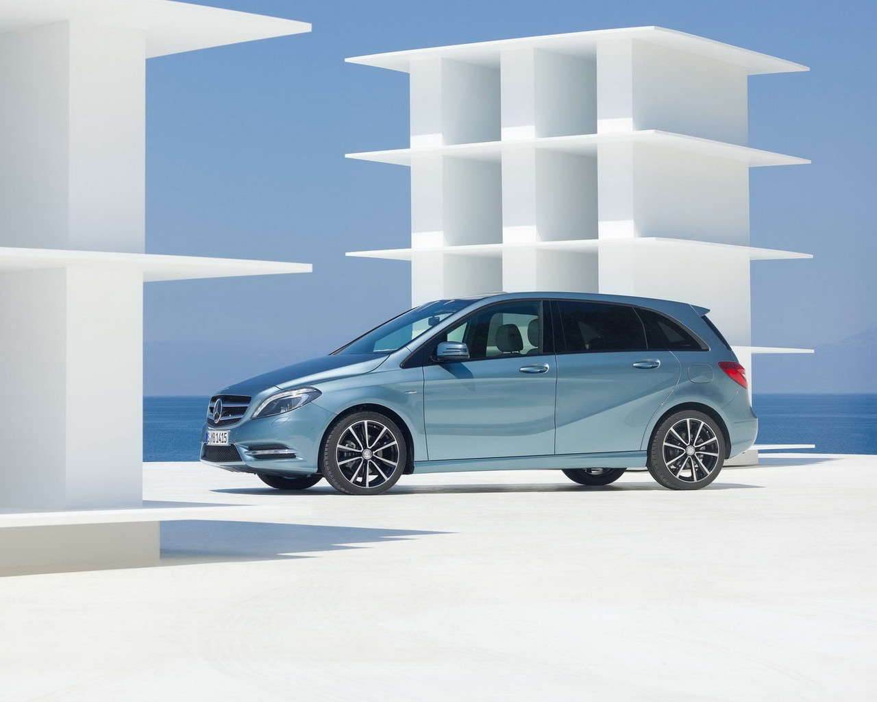 Mercedes-Benz-B-Class 2012