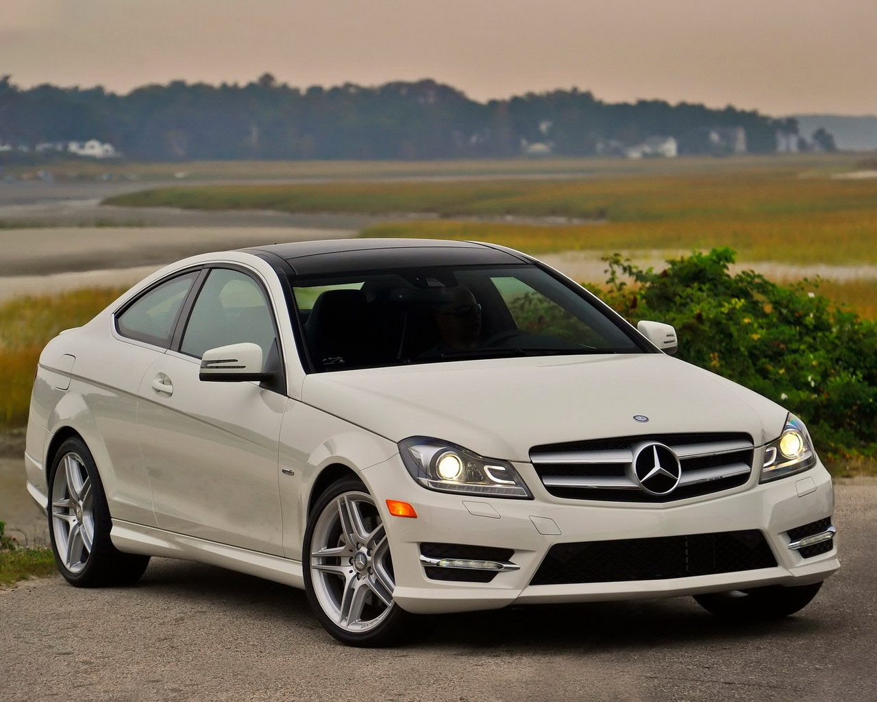 Mercedes-Benz-C-Class Coupe