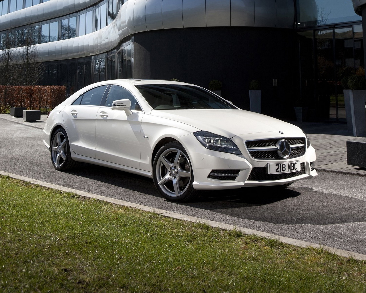 Mercedes-Benz-CLS350 CDI
