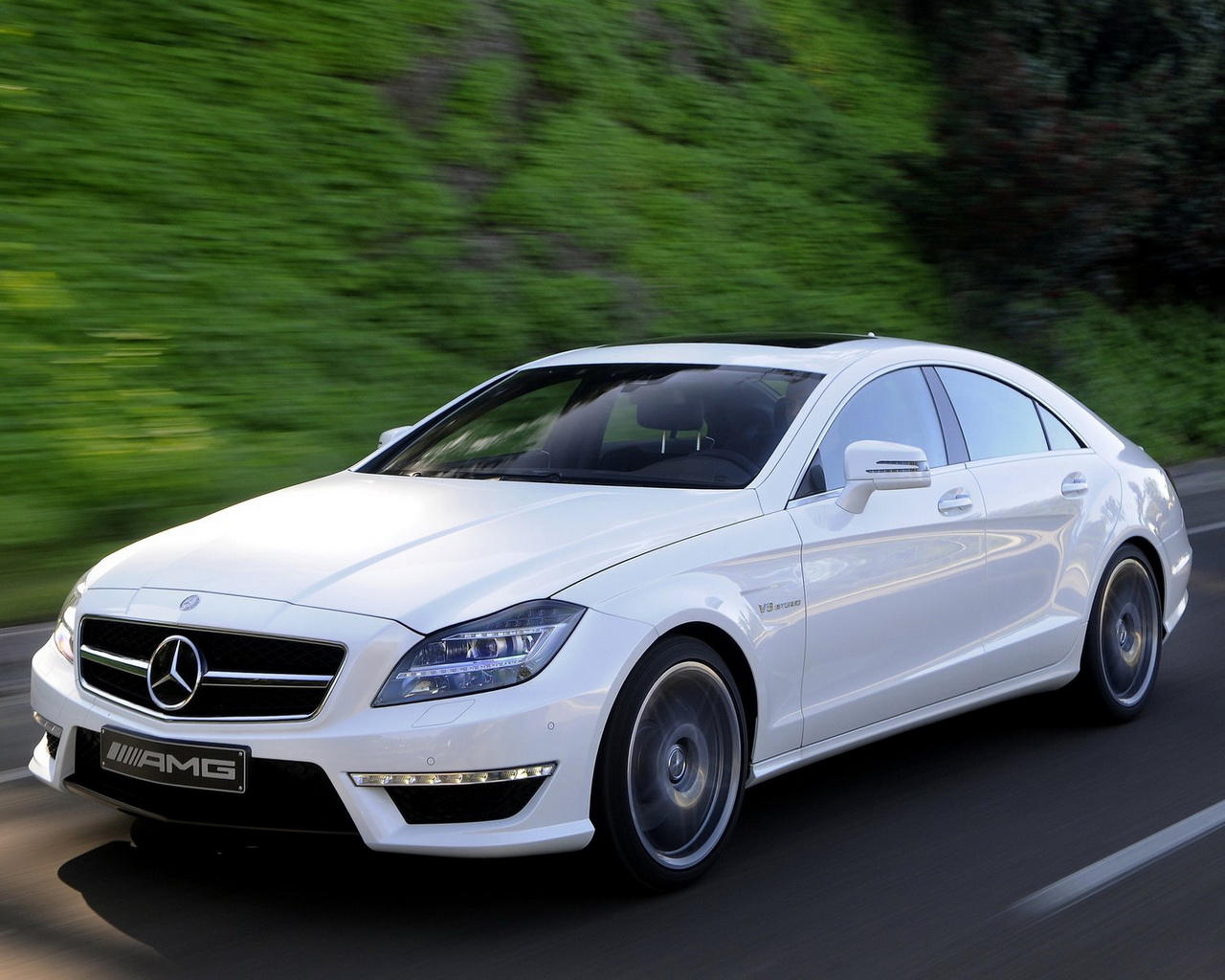 Mercedes-Benz-CLS63 AMG
