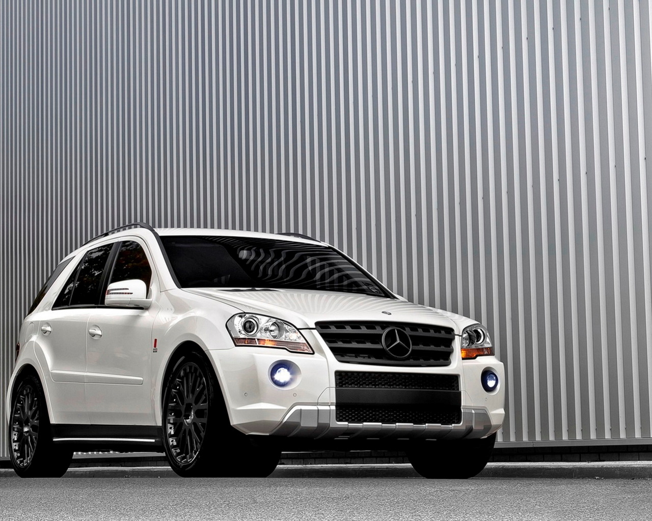 Mercedes-Benz-ML350